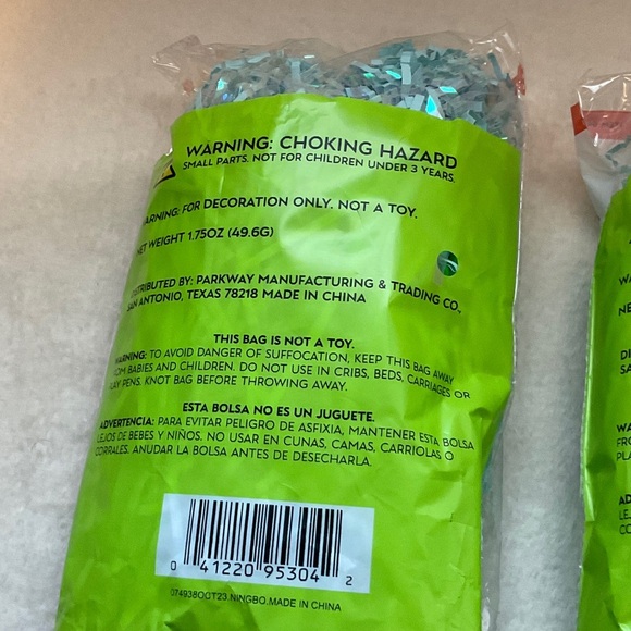 Shimmering Blue Paper Grass for Holiday Decor - Picture 4 of 4